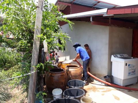 องค์การบริหารส่วนตำบลศรีภูมิ ช่วยเหลือประชาชนขาดแคลนน้ำ อุปโภค -