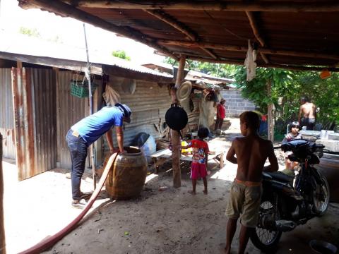 องค์การบริหารส่วนตำบลศรีภูมิ ช่วยเหลือประชาชนขาดแคลนน้ำ อุปโภค -