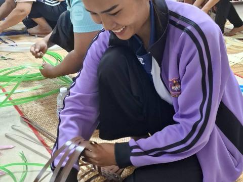 โครงการอบรมให้ความรู้เรื่องการพัฒนาสตรีและครอบครัว